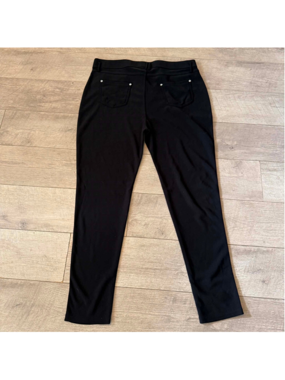Women's THRILL Black Skinny Pants 3X with Silver Buttons